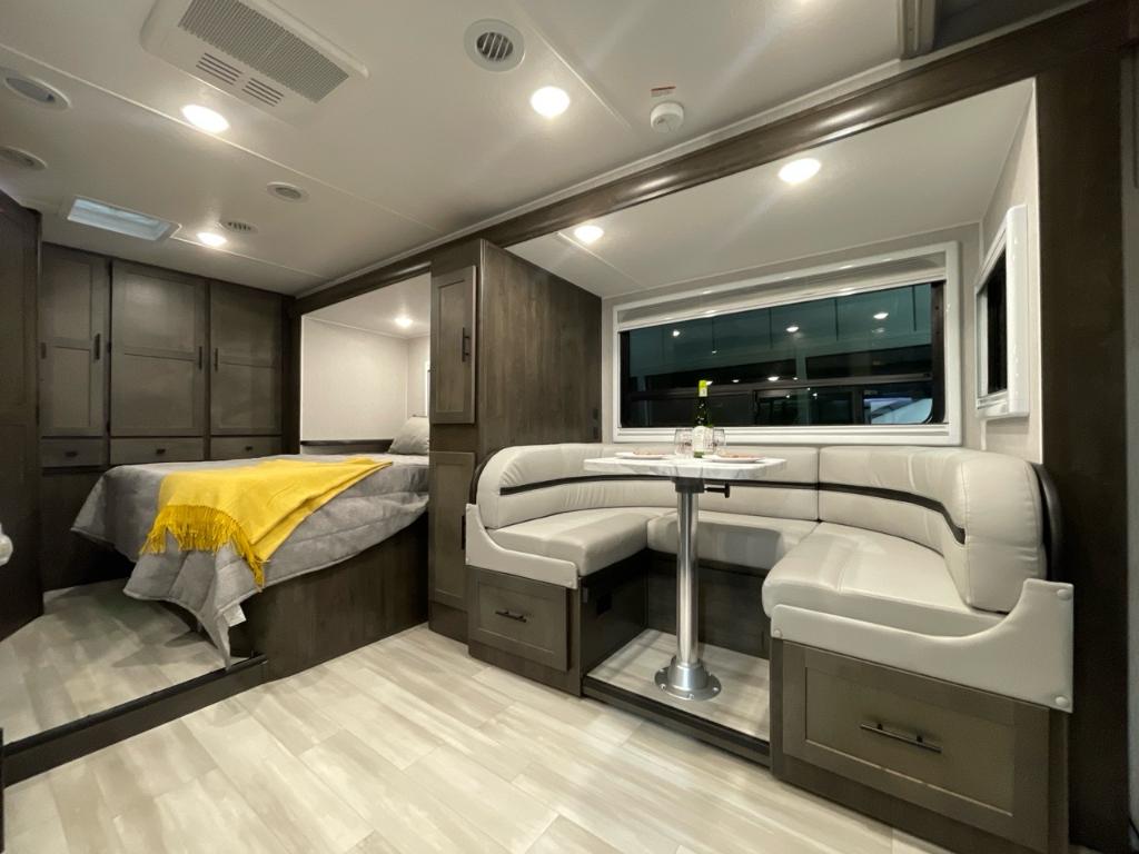 Coachmen Prism 24FS 2023 - RV Direct Club